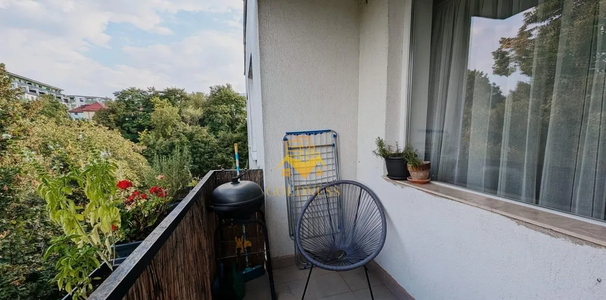 Cluj Napoca 3 camere modern garaj parcare Central Zona Platinia Motilor