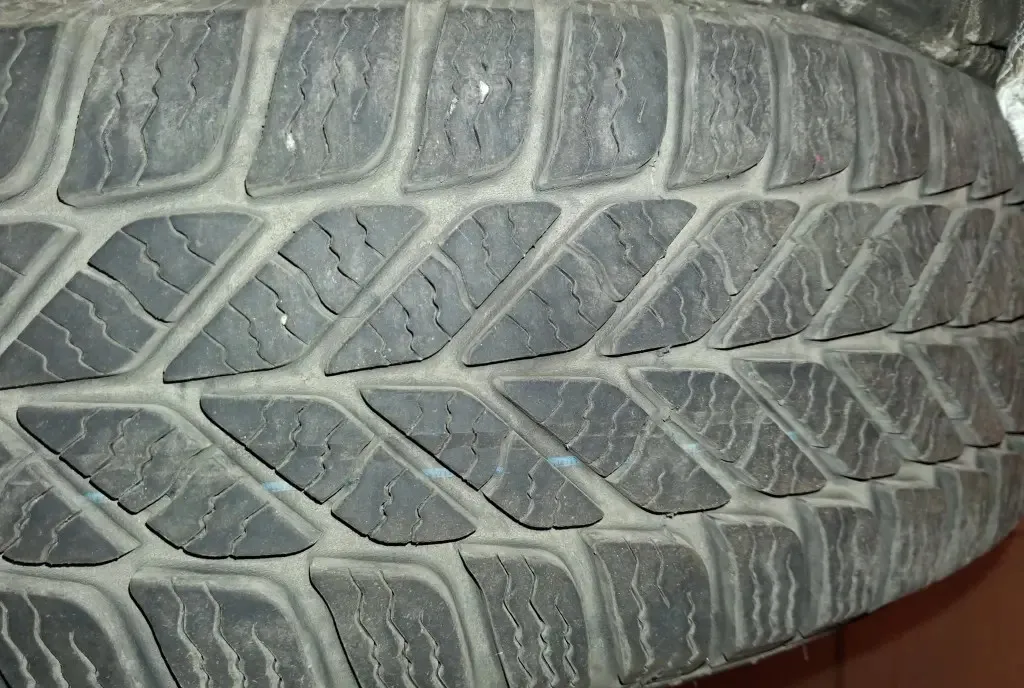Anvelope iarna 165/70 r14 500 lei