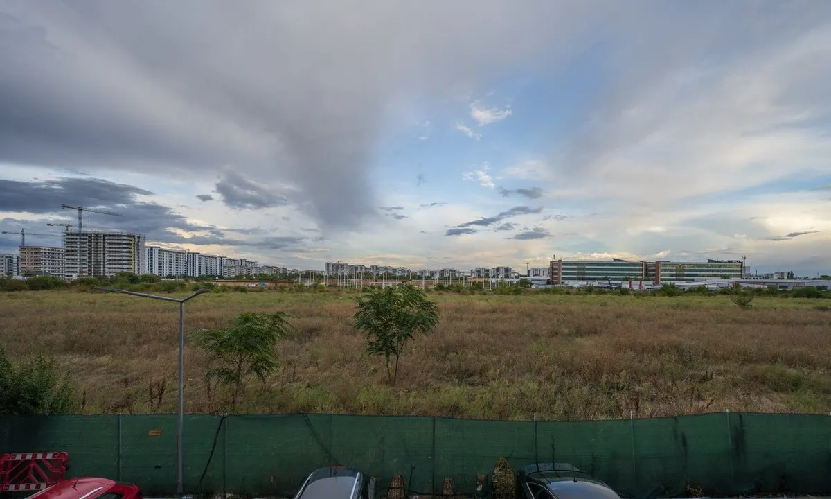 Militari Drumul Ciorogarla etaj 1/5 Statie stb langa Complex