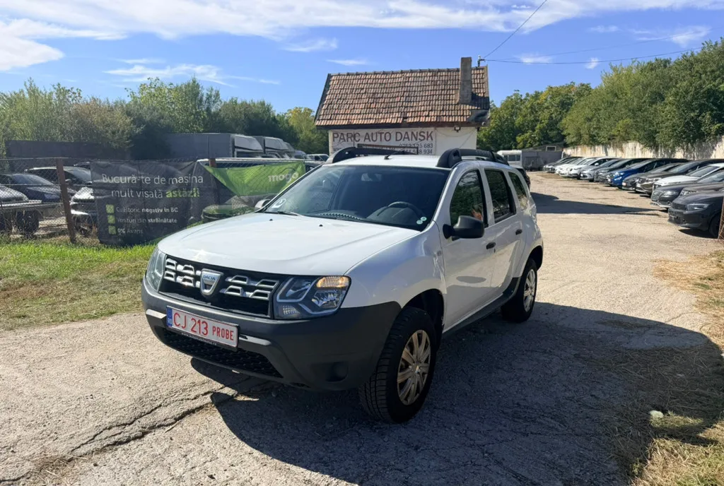 Dacia Duster carte service 6 500 eur