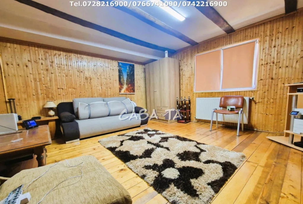 Casa deosebita situata in Runcu Balta