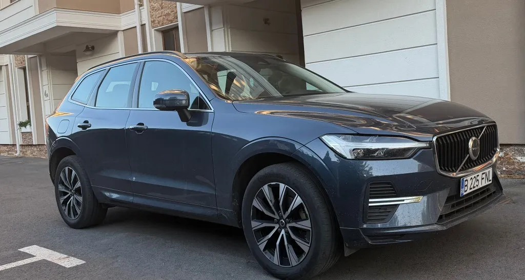 Volvo XC 60 B5 Mild Hybrid 32 000 eur