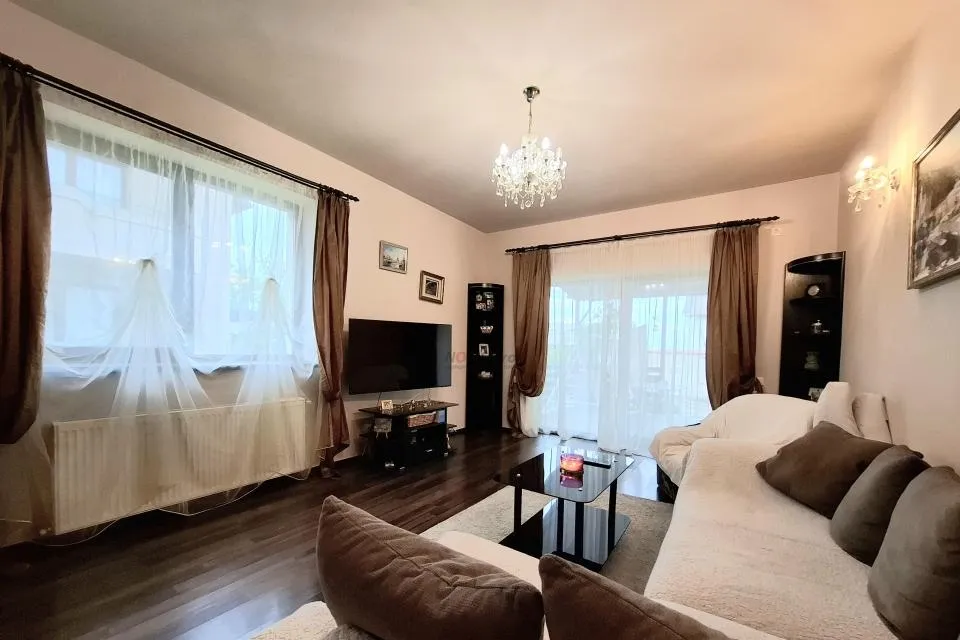 Corbeanca vila 5 camere 205mp curte 550mp centrala panouri baterie