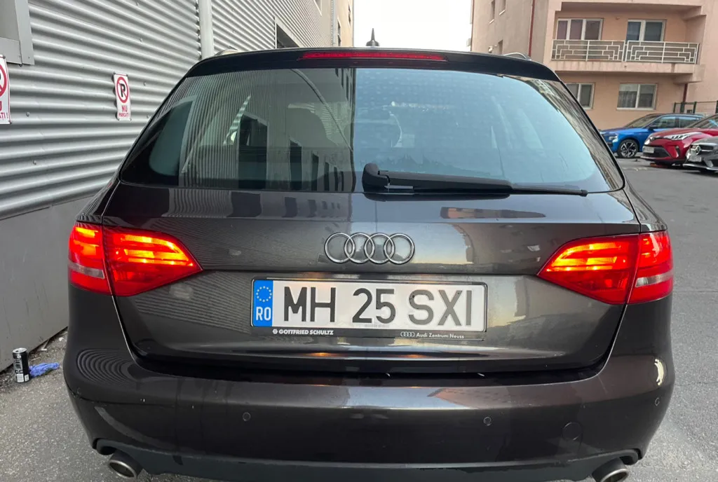 Audi A4 B8 Avant 2 7 TDI 190 CP bull Piele bull Icirc ncalzire bull Manuala 6 1 bull 326 000 km 4 999 eur