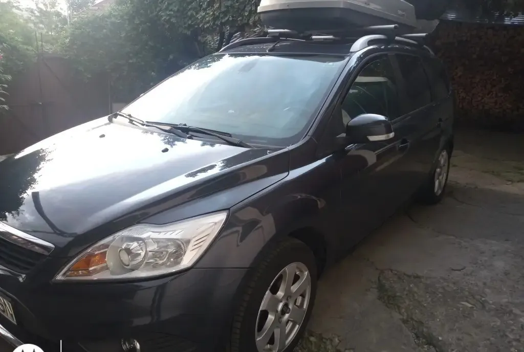 Ford focus Titanium 2009 2 500 eur
