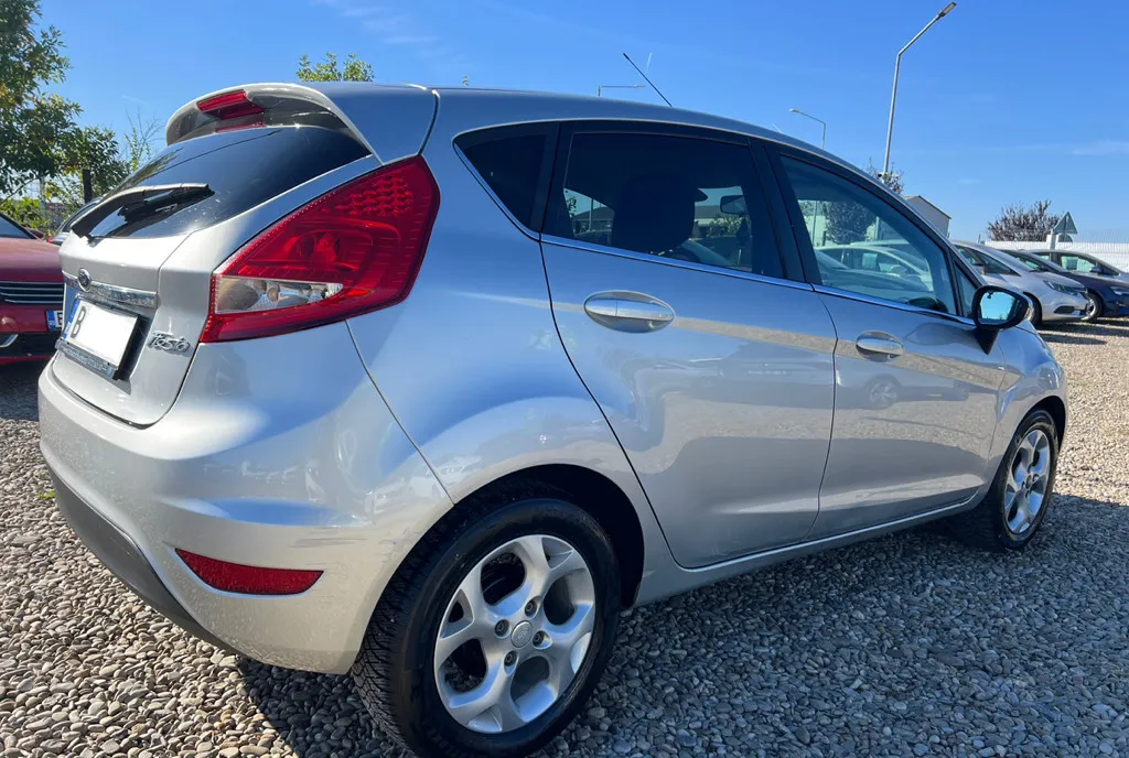 Ford Fiesta 1 3i/82cp 2011 EURO 5 2 890 eur