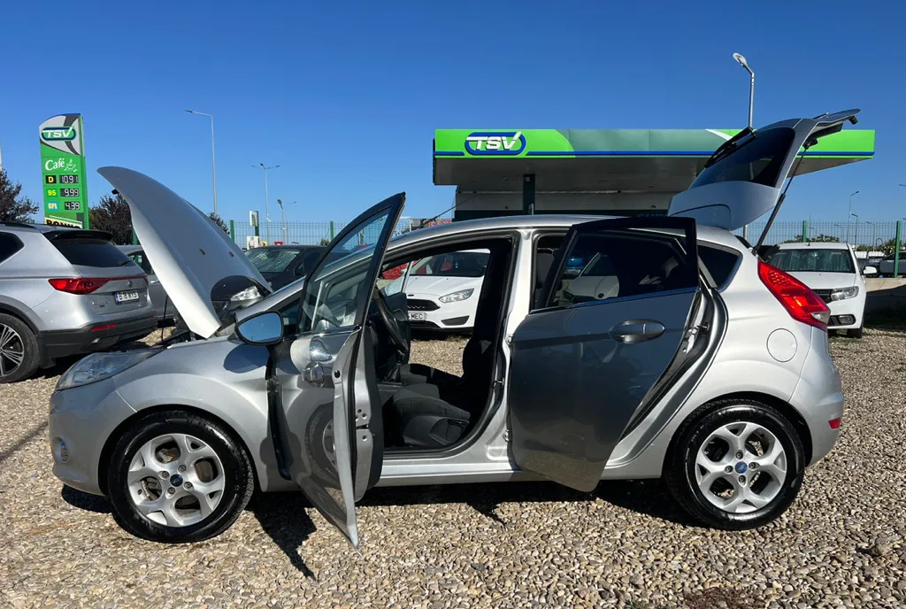 Ford Fiesta 1 3i/82cp 2011 EURO 5 2 890 eur