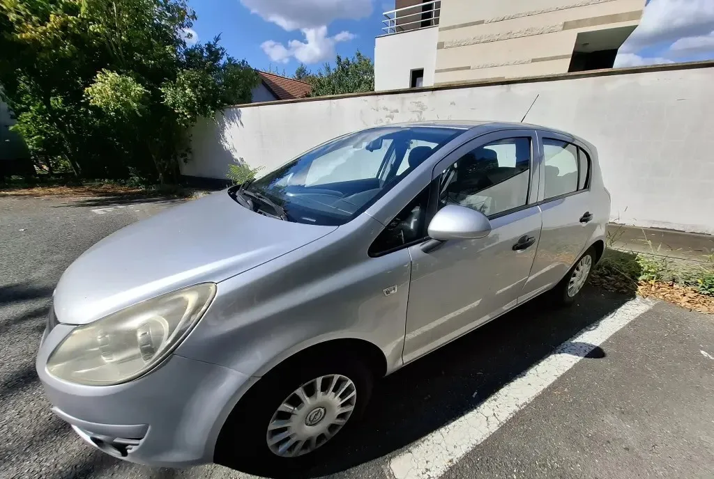 Opel Corsa D 2007 1 3 CDTI 1 200 eur
