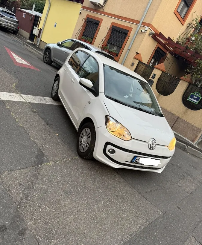 Volkswagen Up