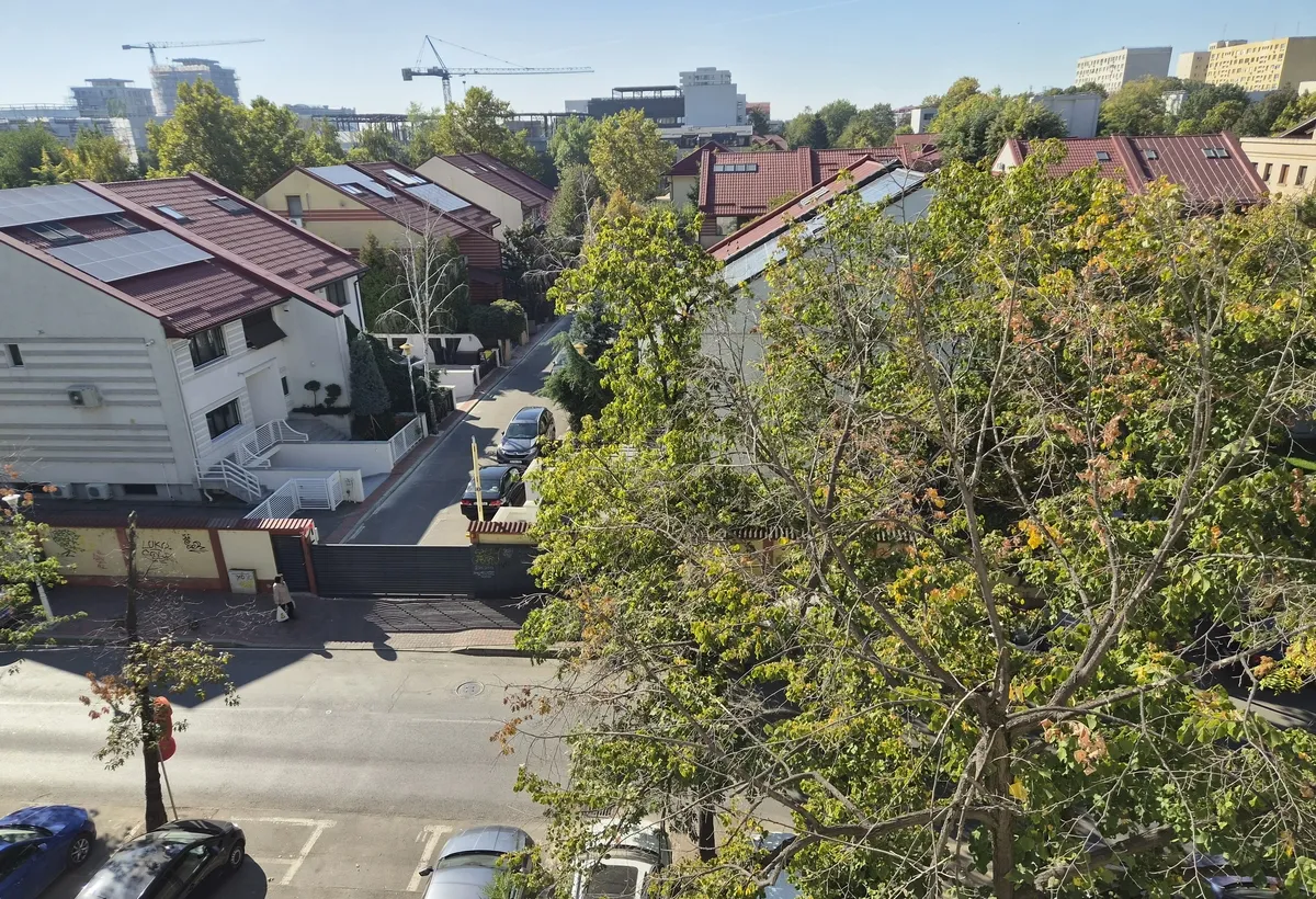 Ozana vecin cu Connect R Livada cu Nuci