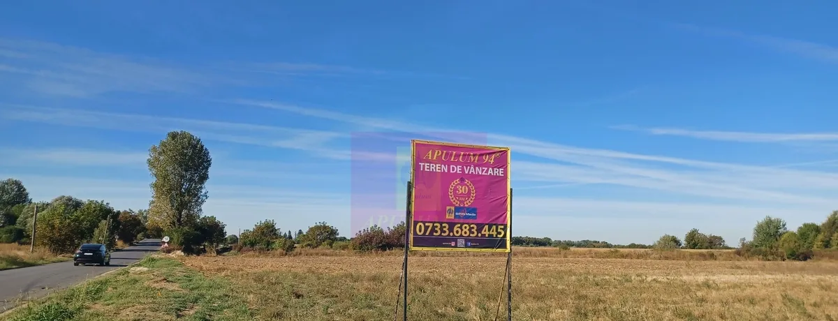Teren intravilan 4500 mp stradal intre Sabareni si Joita