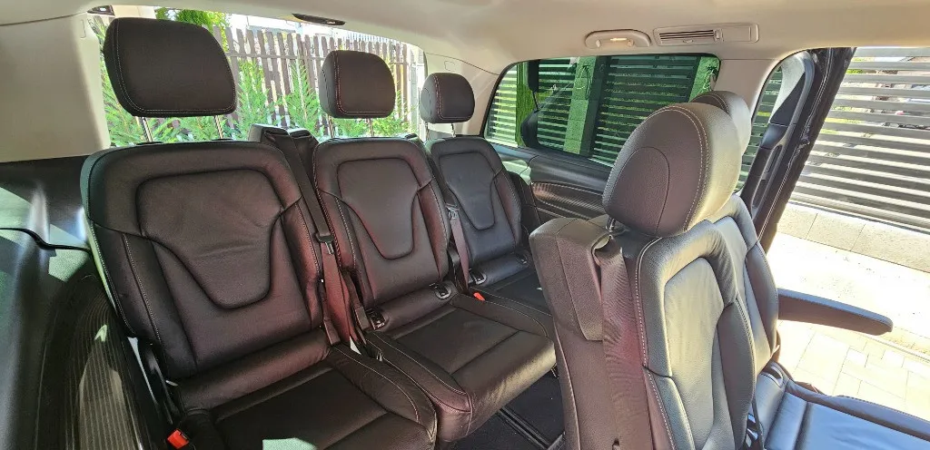Mercedes-Benz V 300 d AVANTGARDE - 2019 - 8 locuri TVA deductibil 39 500 eur