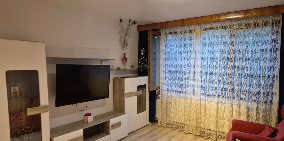 Brancoveanu Inchiriere apartament 3 camere - zona Brancoveanu / Marie Curie