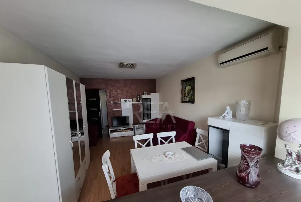 2 camere et 3/10 53mp Drumul Taberei