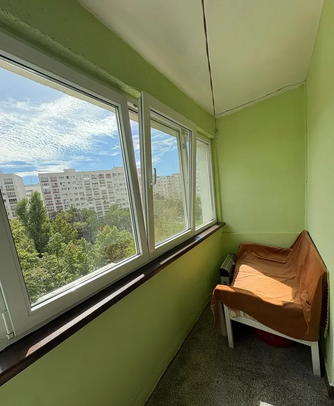 Camil Ressu nr 9 bloc 58 metrou Dristor 1