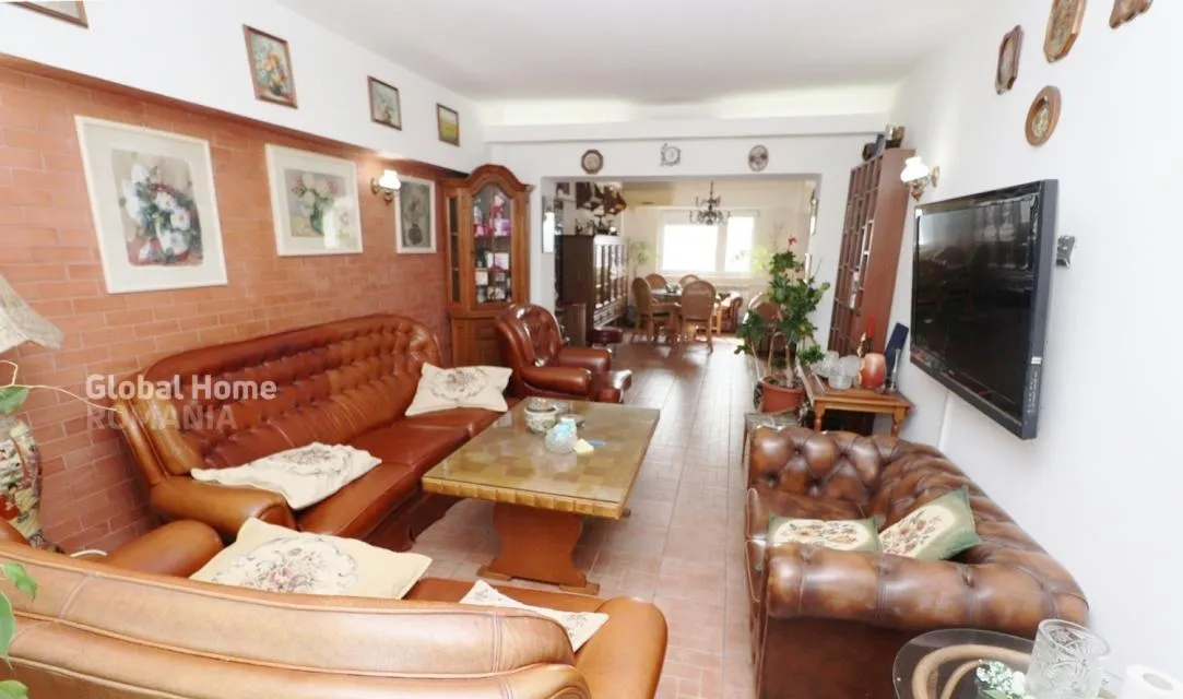 Titulescu 4 camere 94 mp et 10 decomandat 2 balcoane Piata Victoriei