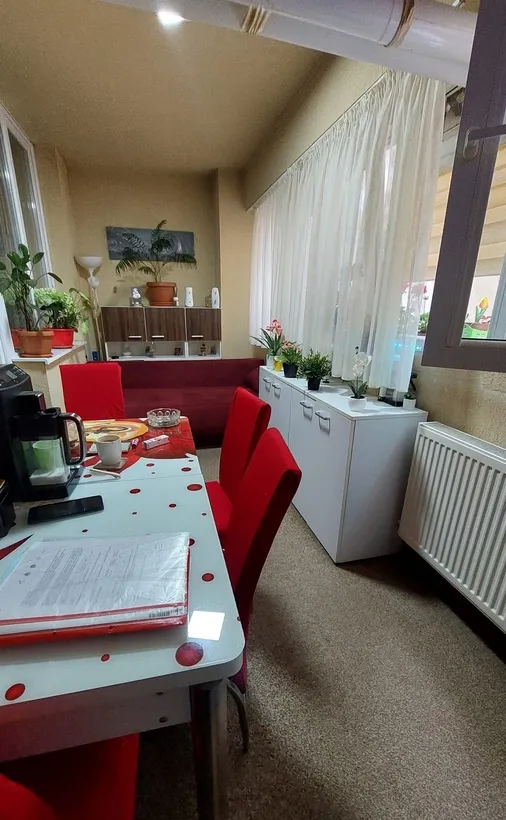 3 camere Bragadiru Str Nazuintei etaj 2