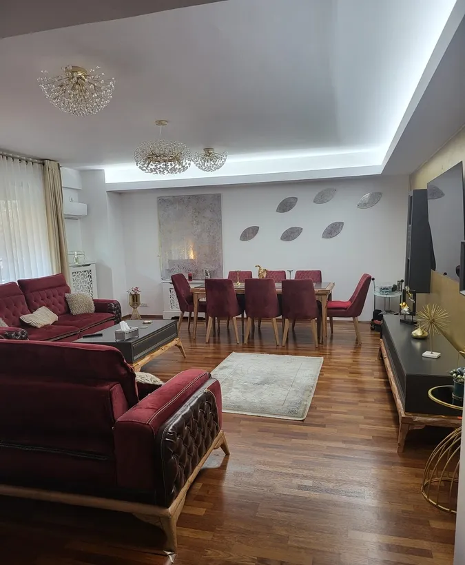 Central Park 4 camere 140 mp mobilat utilat
