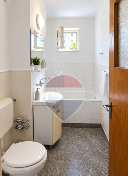 Apartament de vanzare 3 camere bl Republicii Ploiesti