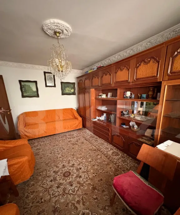Apartament 4 camere 80 mp Prundu