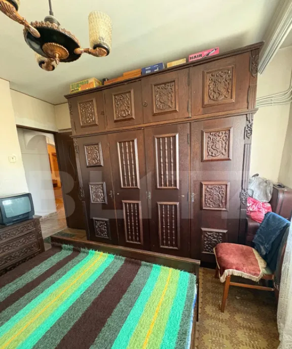 Apartament 4 camere 80 mp Prundu