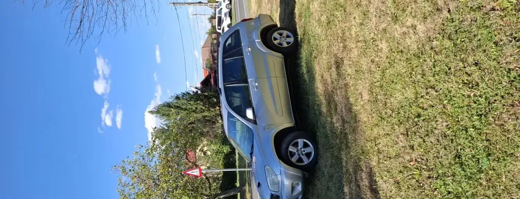 TOYOTA RAV4 4x4 2005 2 800 eur