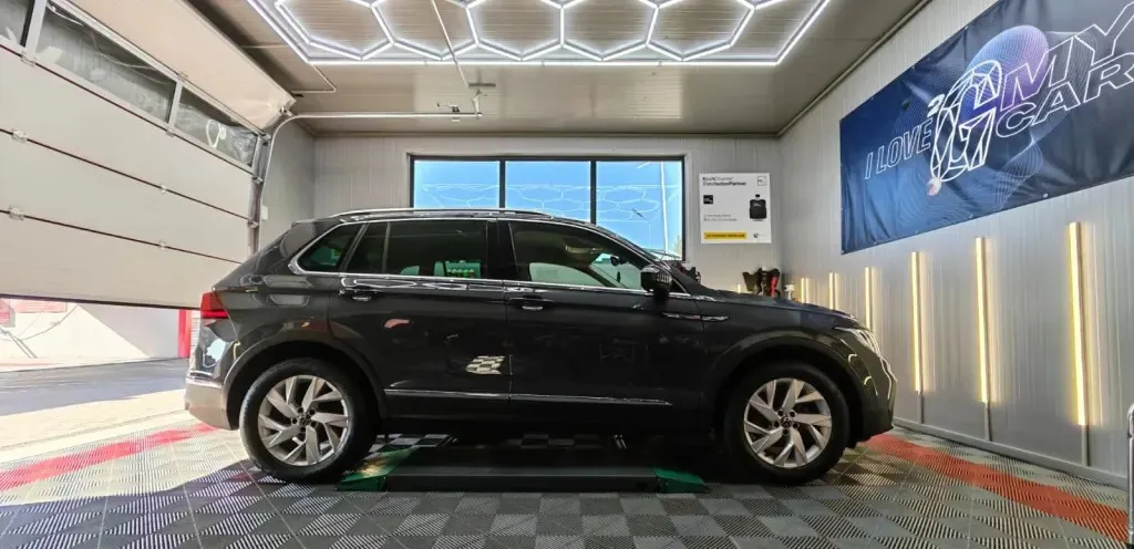 Volkswagen Tiguan 1 5 TSI ACT DSG Life 24 000 eur