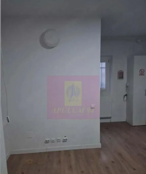 Vanzare apartament Nerva Traian adiacent