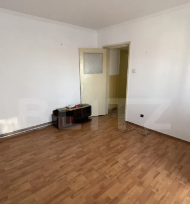 Apartament 2 camere 50 mp decomandat 2 balcoane gavana