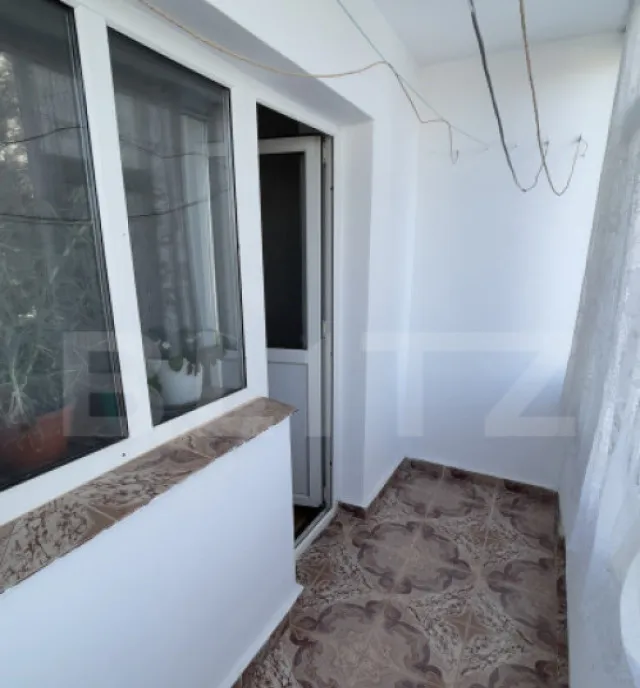 Apartament 2 camere 50 mp decomandat 2 balcoane gavana