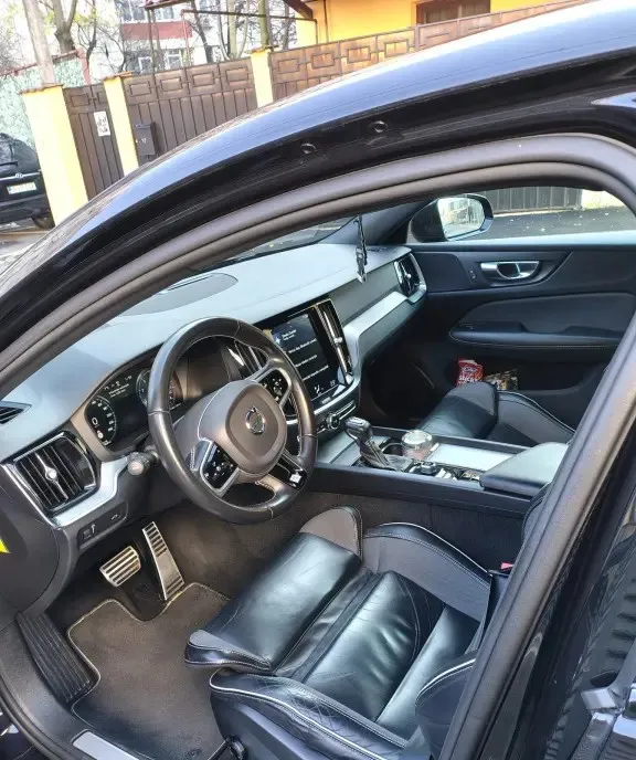 Volvo s60 2019 la sfarsit 18 000 eur