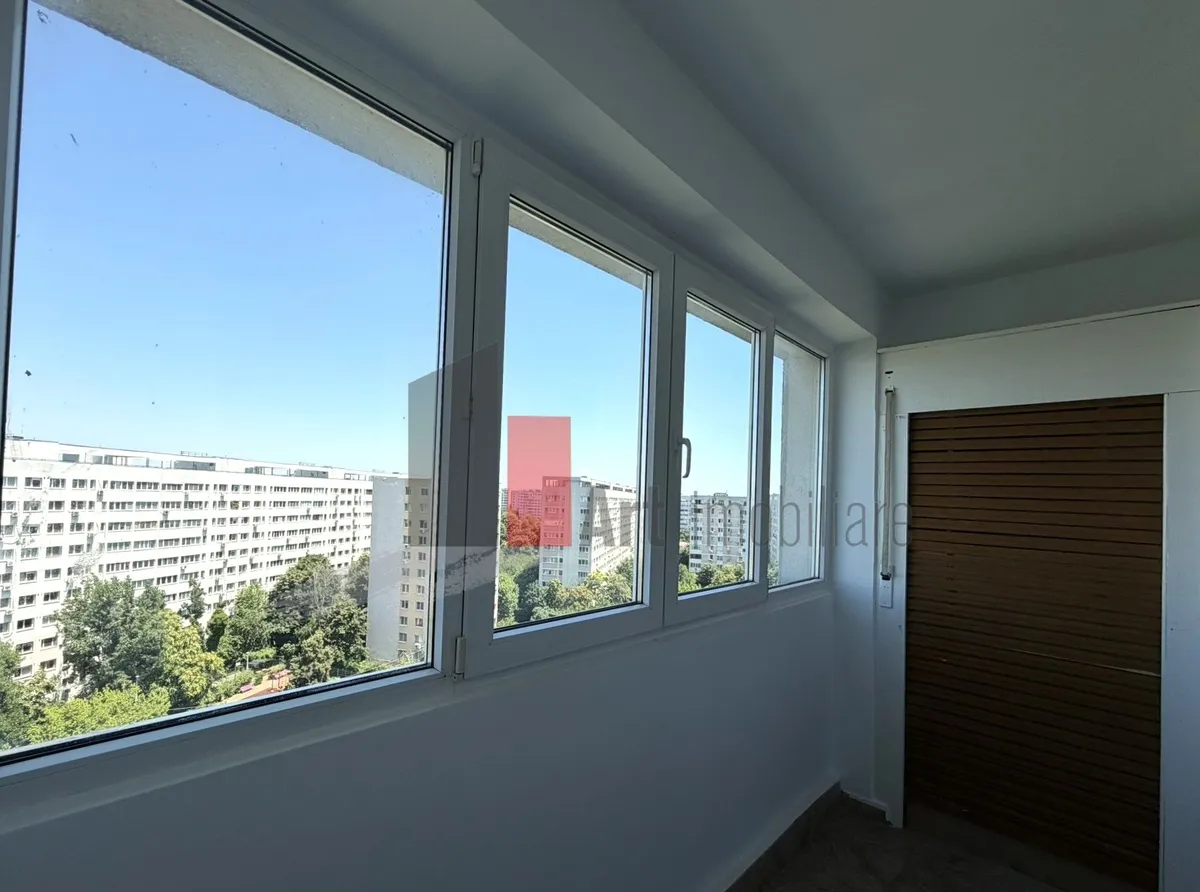 Dristor metrou apartament renovat decomandat luminos