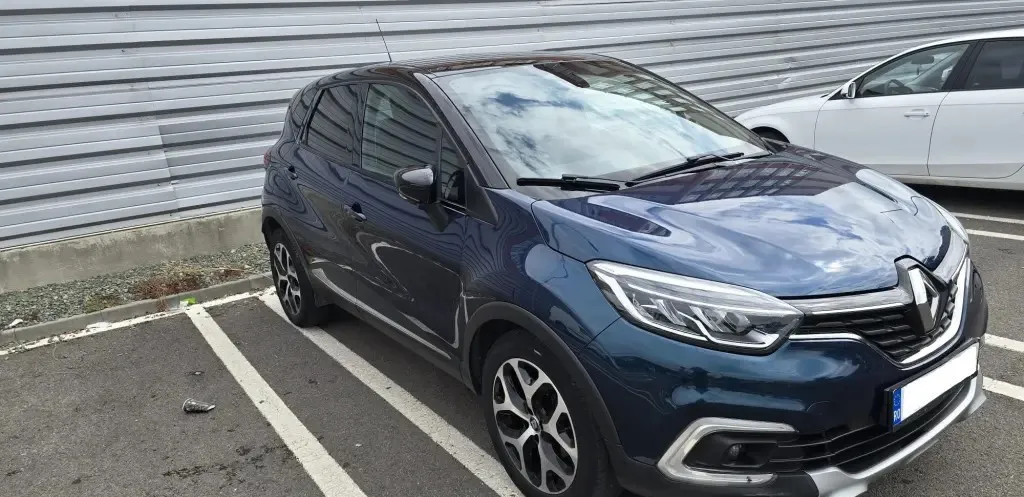 Renault Captur 1 2 TCe automata echipare Intens 2017 anvelope noi allseason 9 990 eur