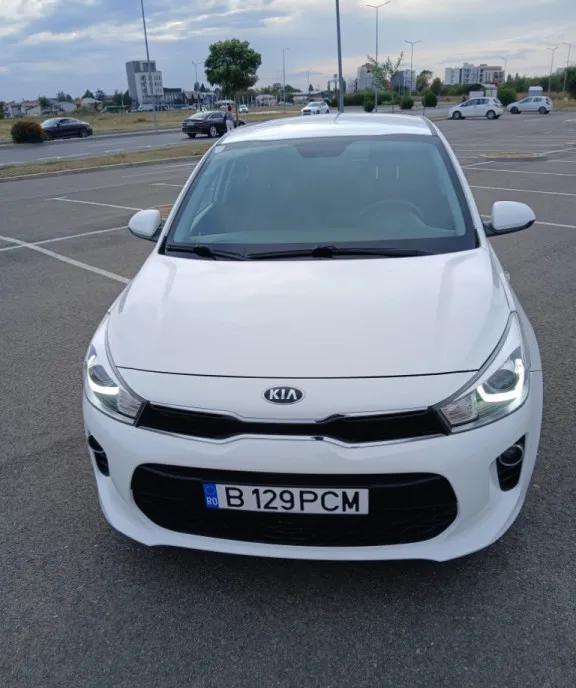 Kia rio 2018 1 4 benzina 7 300 eur