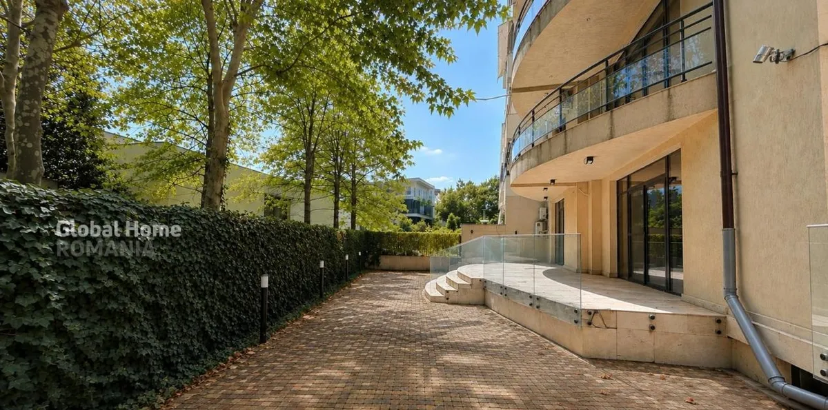 Boutique Apartament 187 mp Curte 175 mp Parcare Fabrica Glucoza