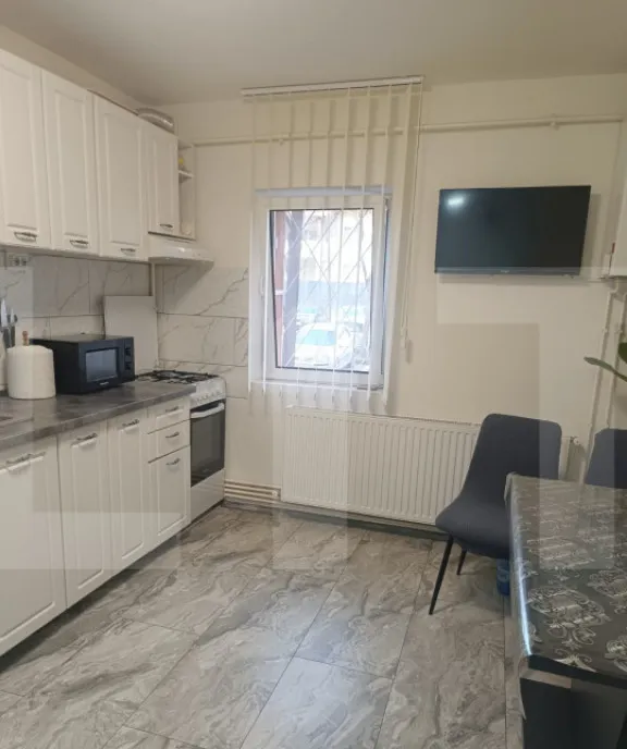 Apartament 2 camere 55 mp zona Dambovita