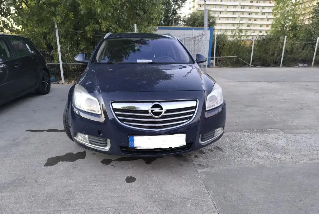 Opel Insignia Sports Tourer 2010 2 0 CDTI 160 CP 2 950 eur