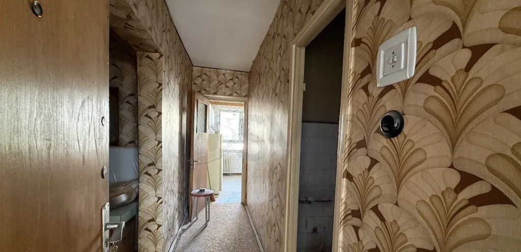 2 camere l decomandat l Tei l de renovat