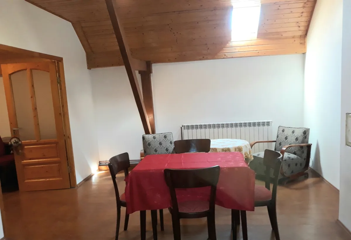 Unirii Calea Calarasilor Mantuleasa Biserica Sf Mina adiacent