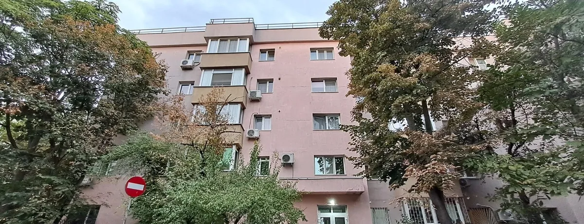Militari Virtutii / Orsova garsoniera renovata bloc reabilitat