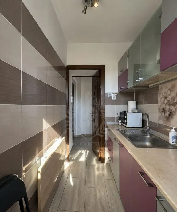 Apartament 2 camere // zona vest