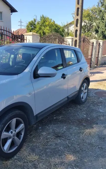 Nissan Qashqai 4x4 2 500 eur