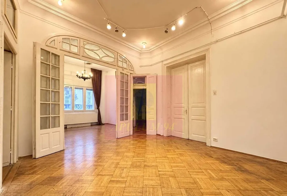 Vila de inchiriat Piata Victoriei - Dorobanti 7 camere 180 mp