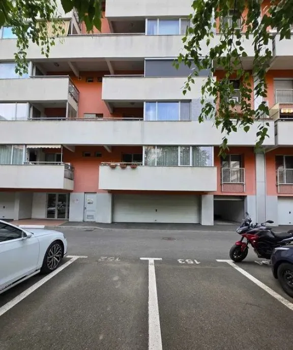Militari Quadra Place Garaj Loc de parcare acoperit