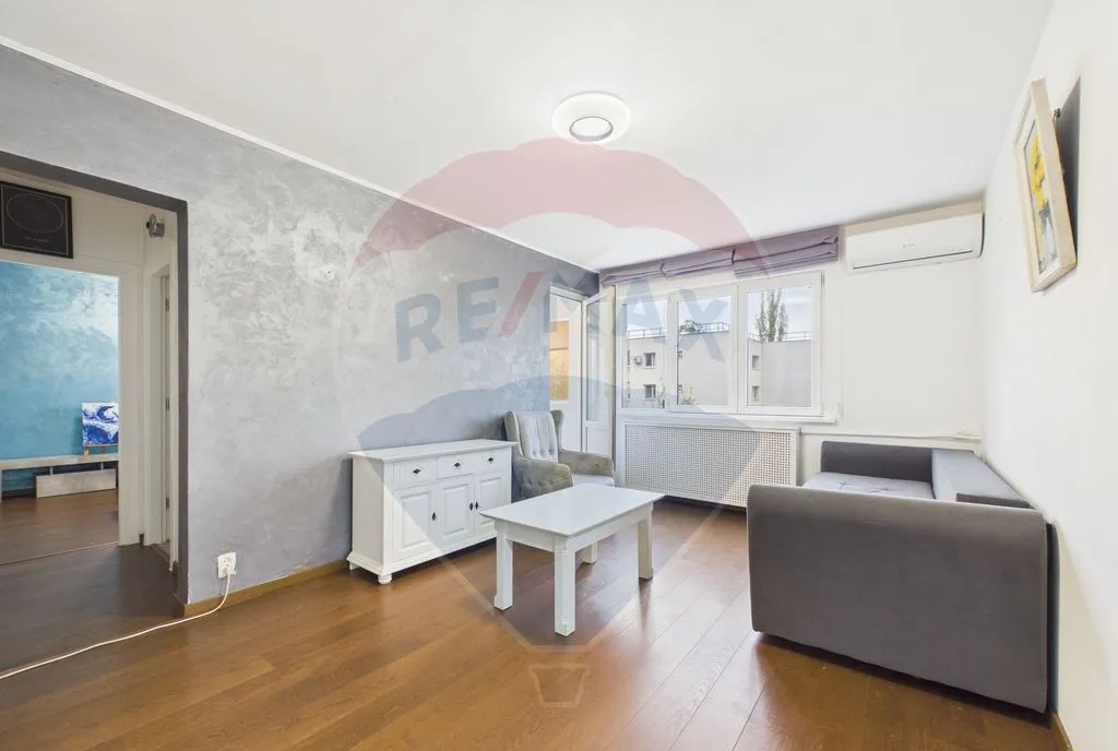 Apartament 2 camere Titan la cativa pasi de Parcul ior si metrou