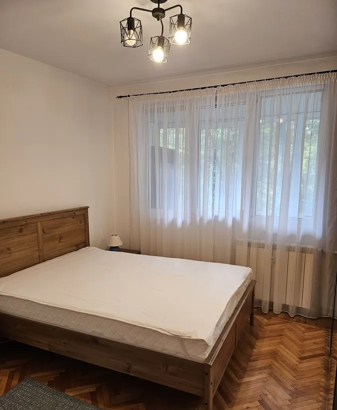 Bd Ion Mihalache nr 166 Piata Domenii metrou 1 Mai