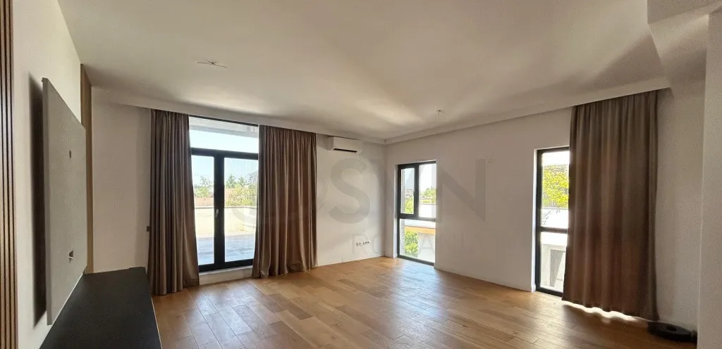 Apartament 4 Camere tip triplex Terase 70mp erou iancu nicolae