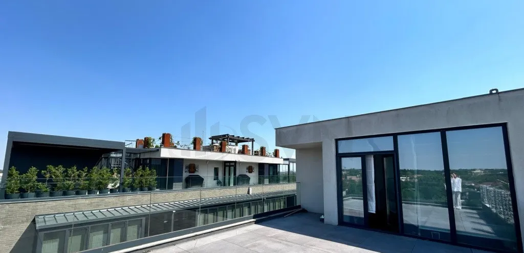 Apartament 4 Camere tip triplex Terase 70mp erou iancu nicolae
