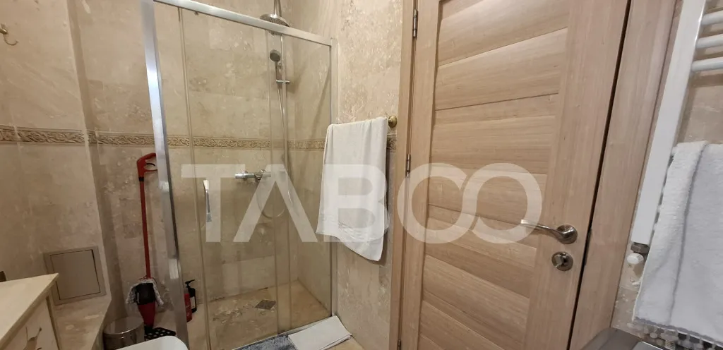 Apartament 2 camere de vanzare decomandat 59 mp zona Doamna