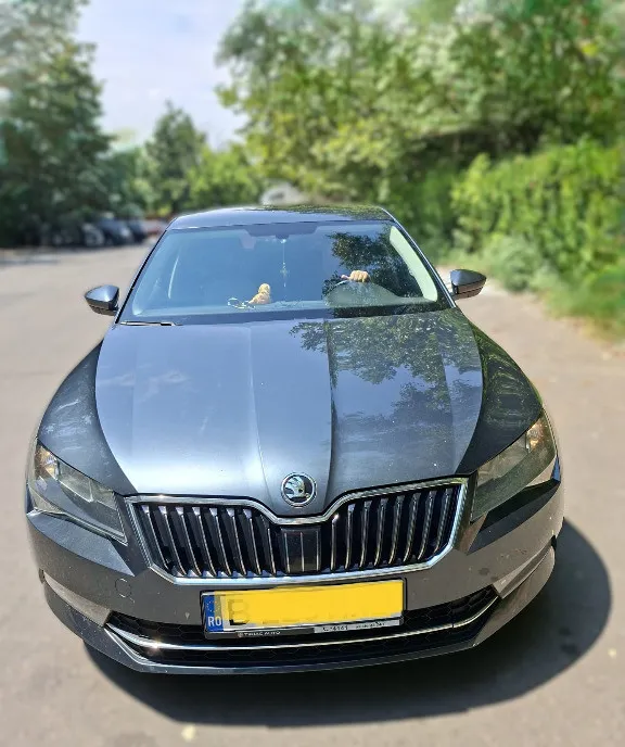 Skoda Superb 2018 13 300 eur